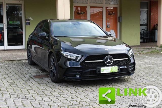 Mercedes-Benz MERCEDES-BENZ A 180 d Premium AMG NIGHT EDITION