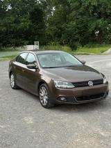 Volkswagen Jetta 1.6 TDI Trendline Trendline - Volkswagen Jetta: Trendline
