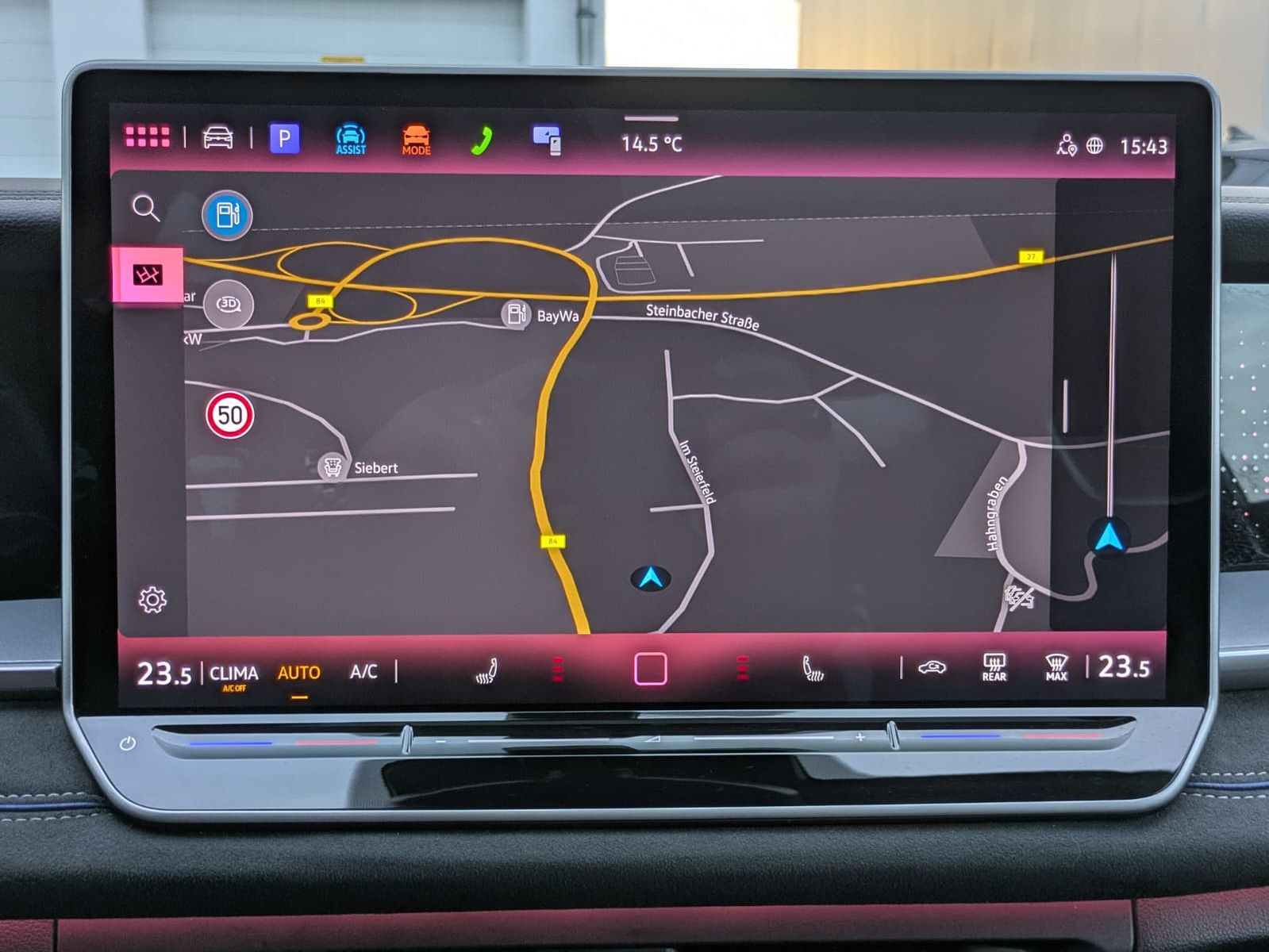 Fahrzeugabbildung Volkswagen Tayron 2.0 TDI 4M R-Line 7Si*MATRIX*AHK*PANO*HUD