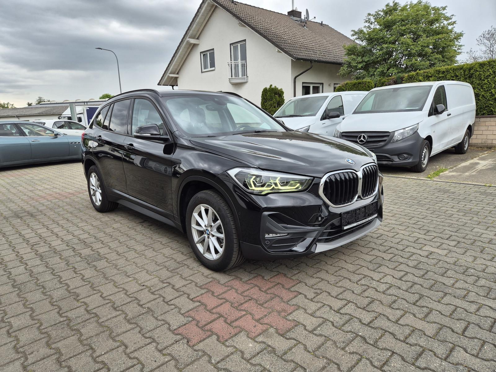 BMW X1 sDrive 18 i Advantage Automatic,Navi