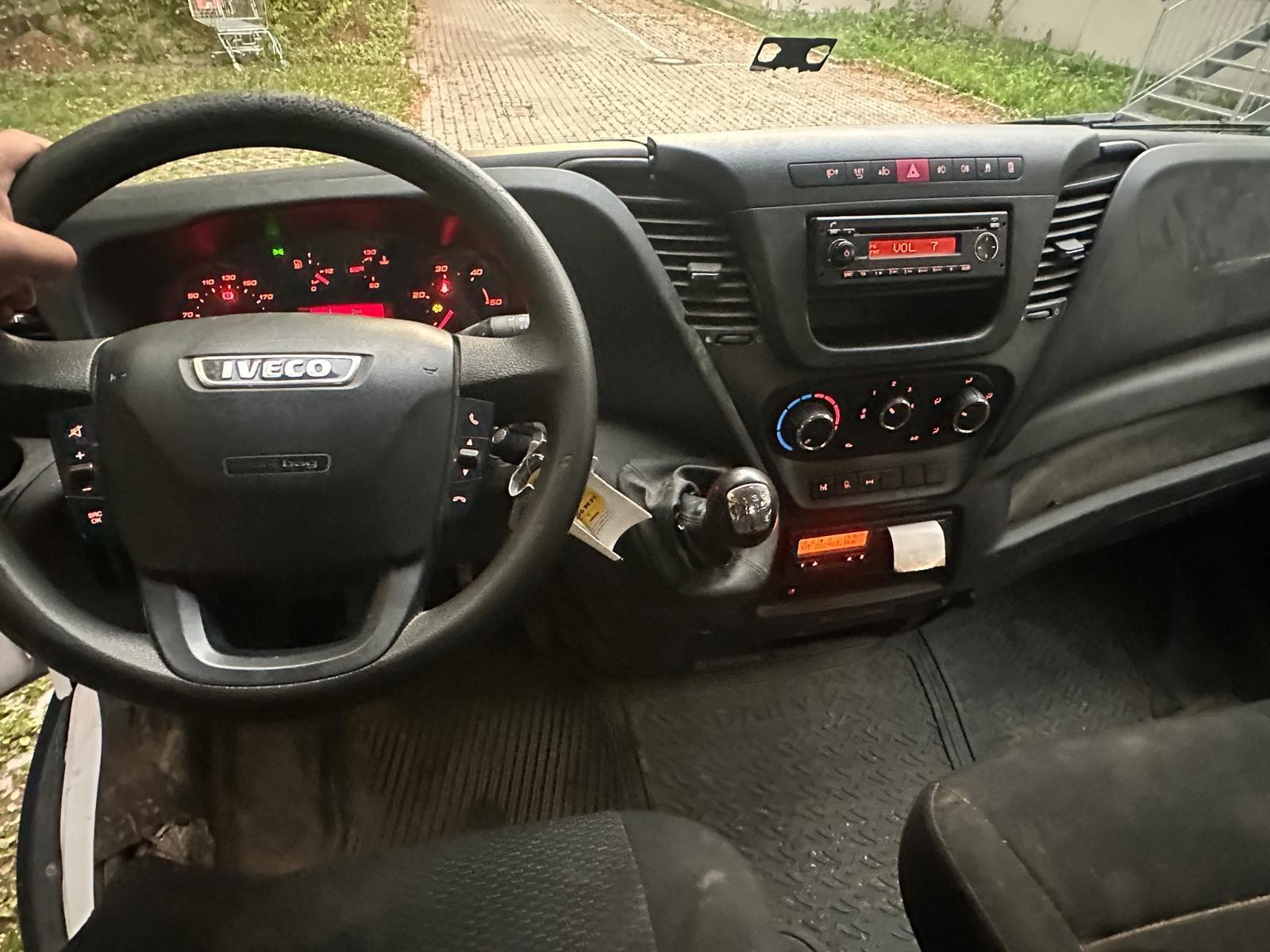 Iveco Daily 70-170 3 Seiten Kipper Zwillingsbereifung