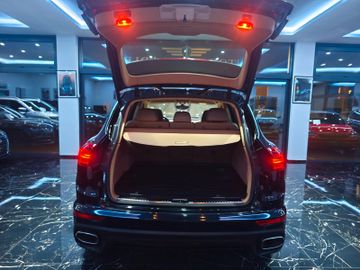 Porsche Cayenne - 12
