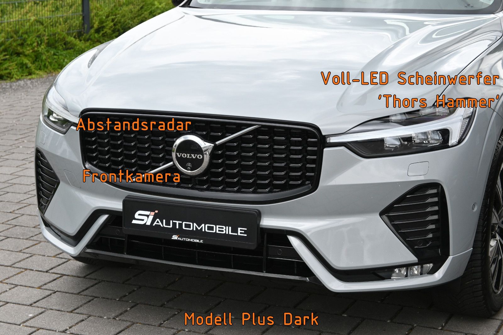 Fahrzeugabbildung Volvo XC60 B4 D AWD Plus Dark °ACC°AHK°PANO°STANDHEIZ°