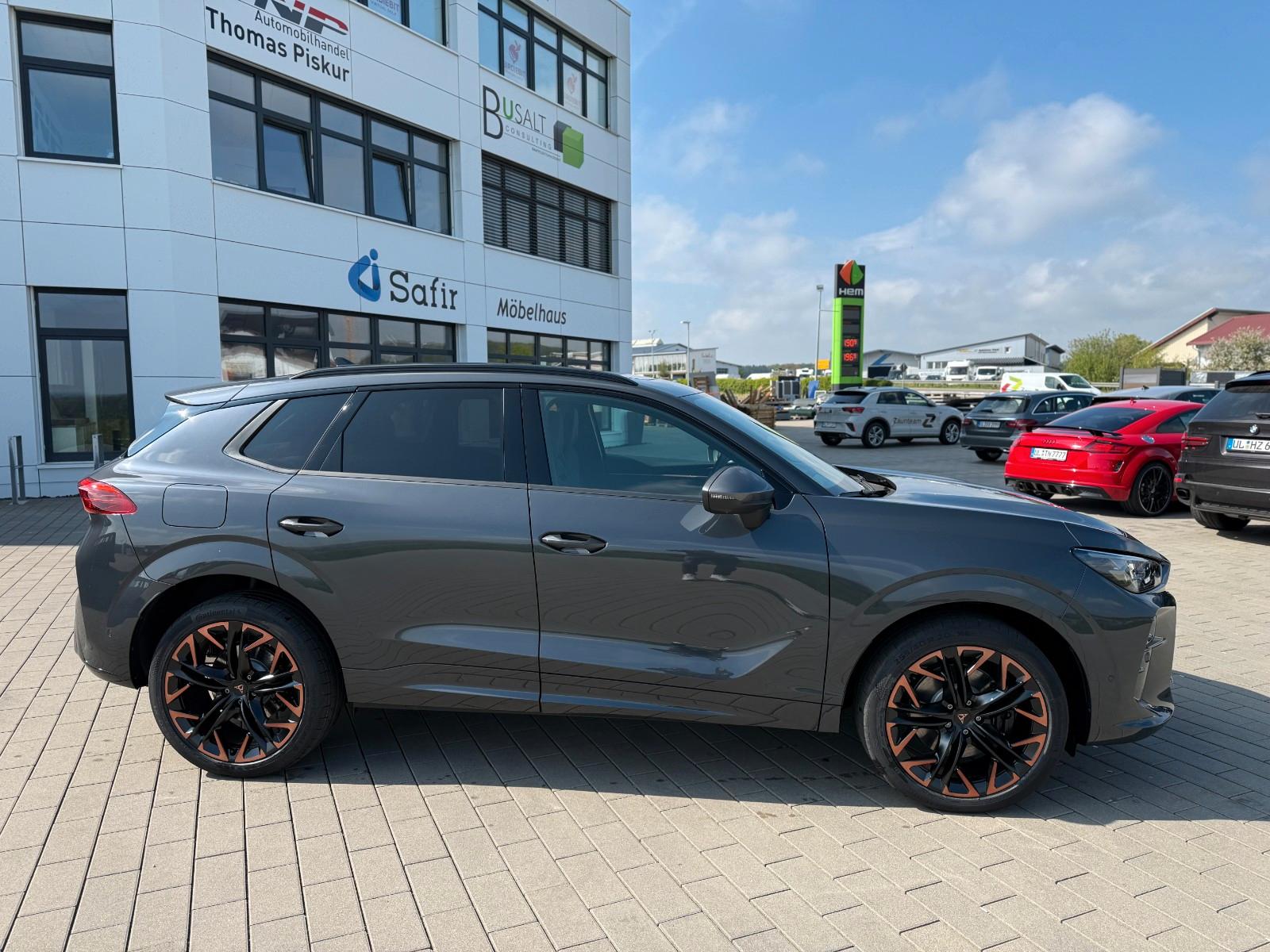 Cupra Terramar  VZ 2.0 TSI+AHK+PANO+MATRIX+SENNHEISER