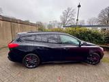 Ford Focus Turnier 2,3 EcoBoost ST Styling,Pano,AHK - Ford Focus: Styling