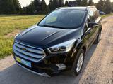 Ford Kuga Titanium - scheckheftgepflegte Ford Kuga