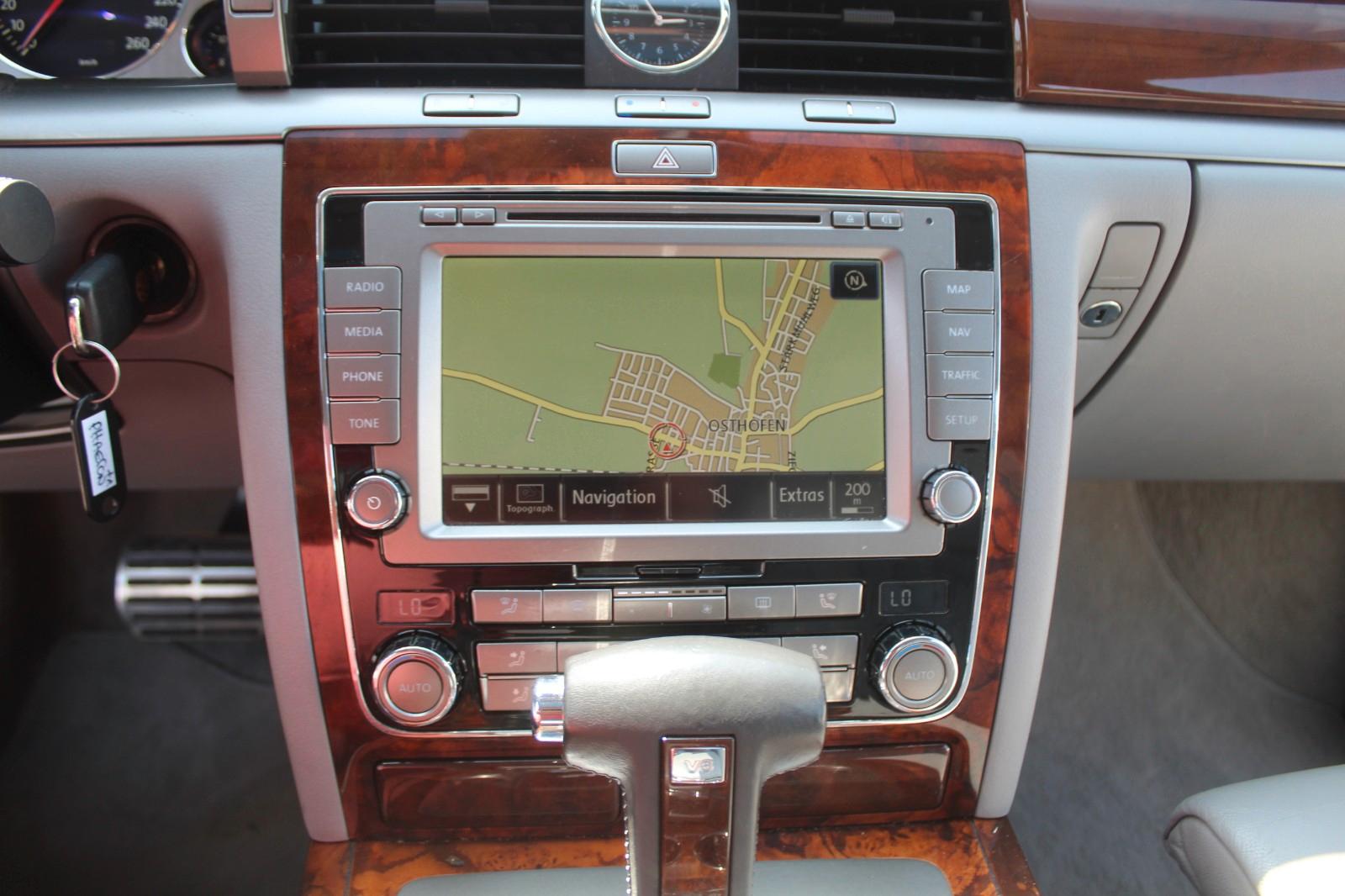 Volkswagen Phaeton 3.0 V6 TDI 4MOTION Edition 6