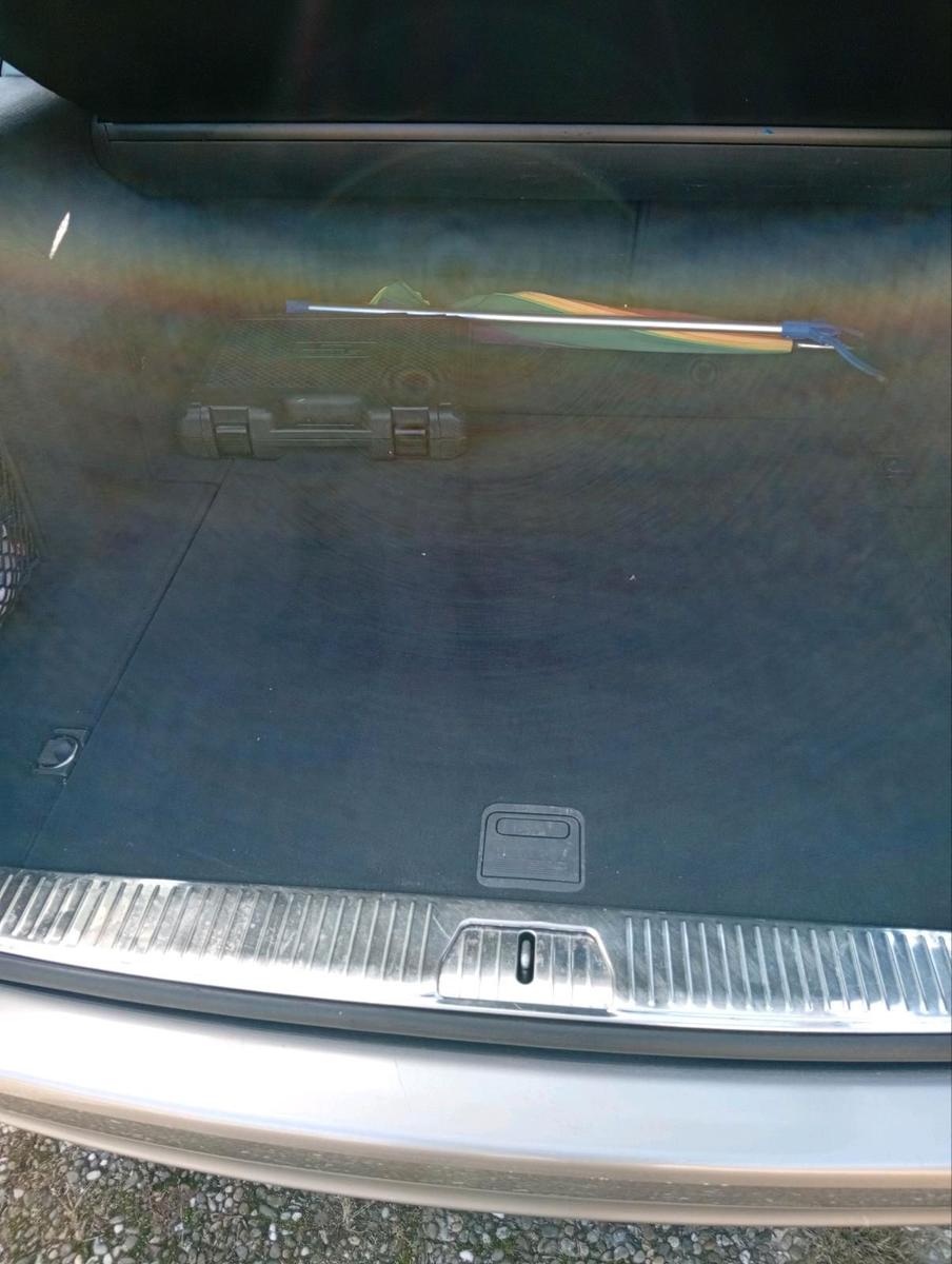 Mercedes-Benz E320 2004 — photo 7