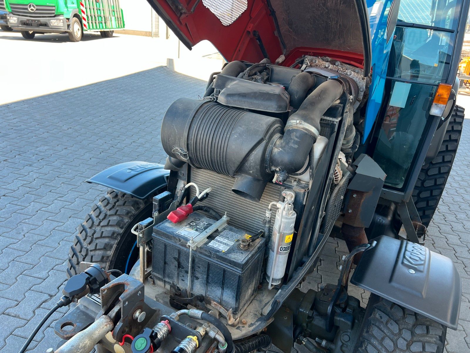 Fahrzeugabbildung Kubota M5101N / nur 437h / Kommunalpaket