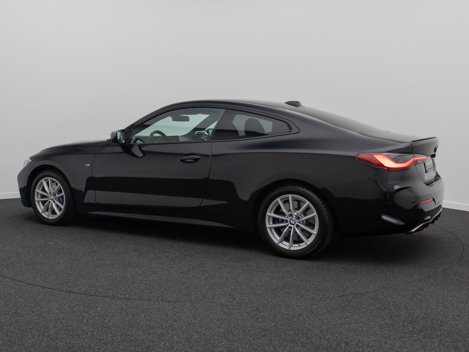 Fahrzeugabbildung BMW M440i xD Coup&eacute; Laser HUD Kamera DAB HiFi Komfort