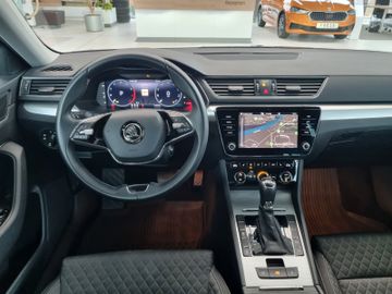 Fahrzeugabbildung SKODA Superb Combi 2.0 TSI 140kW DSG AMBITION PLUS