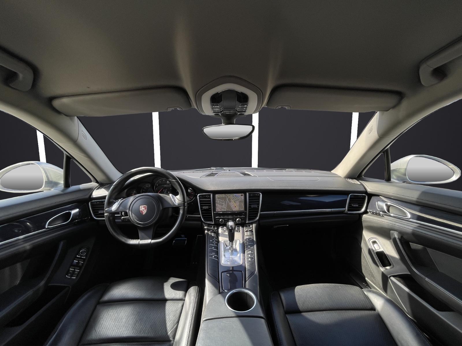 Porsche Panamera 3.6 V6 | 300 ch | BVA | Cuir | GPS | Sièges chauffants AV/AR | Attelage | Jantes 20"