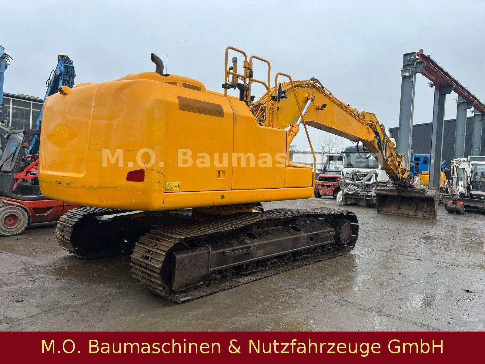 Fahrzeugabbildung CAT 320 EL / SW / AC / Trimble Anlage