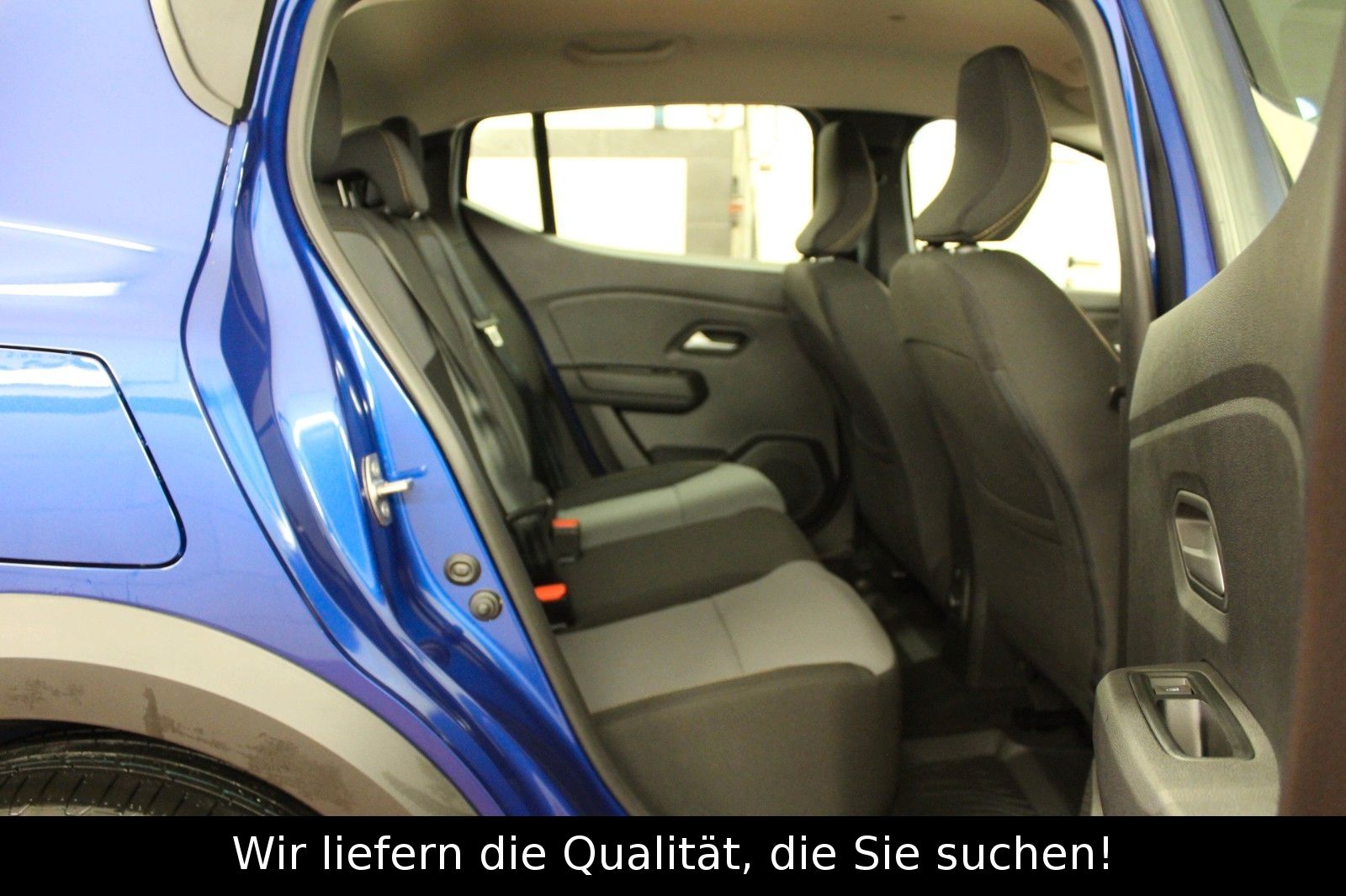 Fahrzeugabbildung Dacia Sandero TCe 90 CVT Stepway Extreme*City Paket*