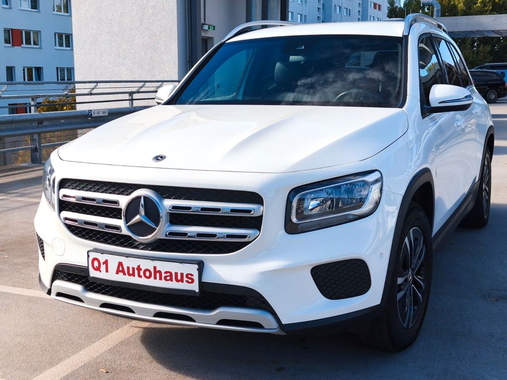 Image of Mercedes-Benz GLB 180