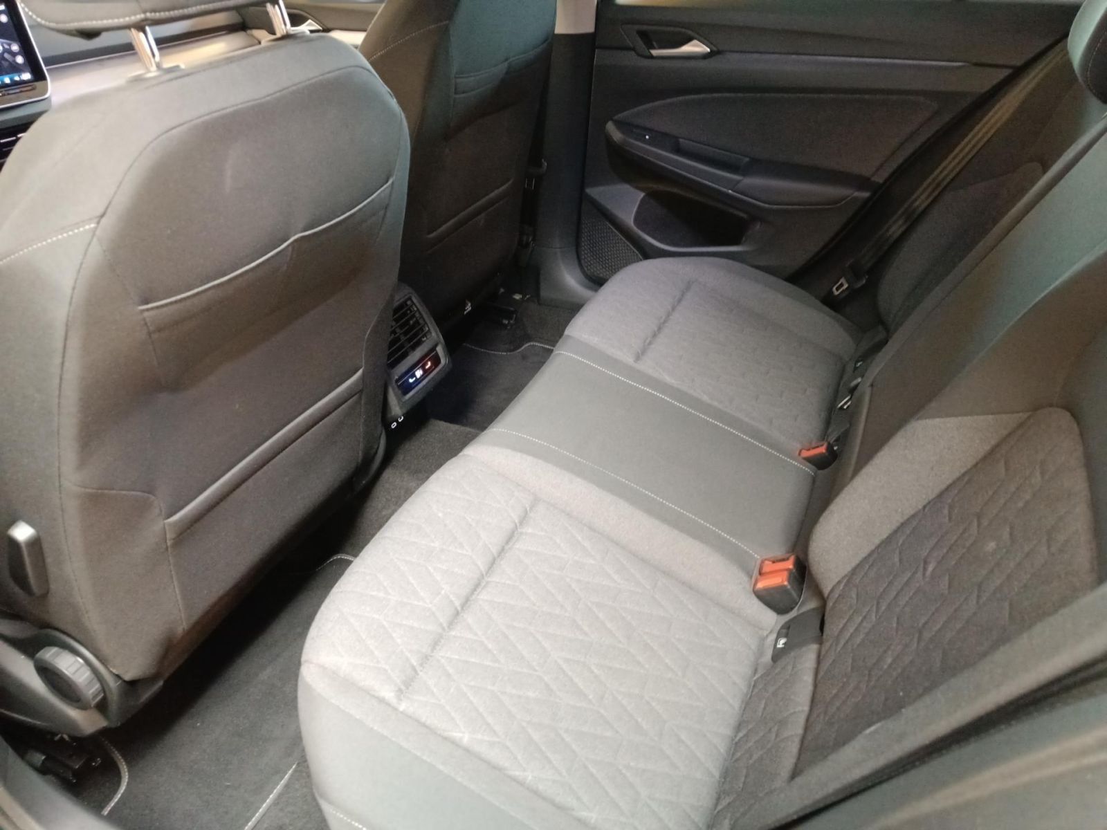 Volkswagen Golf - Bild 16
