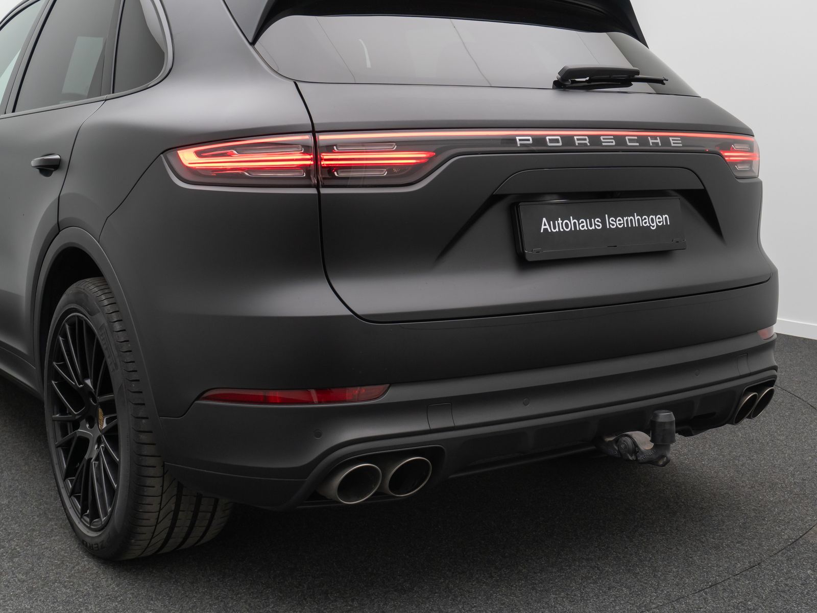 Fahrzeugabbildung Porsche Cayenne S Kamera HiFi Panorama Leder AHK 21"
