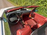 Mercedes-Benz SL 560 Cabrio R107 - Mercedes-Benz 560: Cabrio, 560sl
