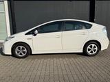 Toyota Prius 1.8-l-VVT-i Plug-in Comfort R-Cam Navi TOP - Toyota Prius: V
