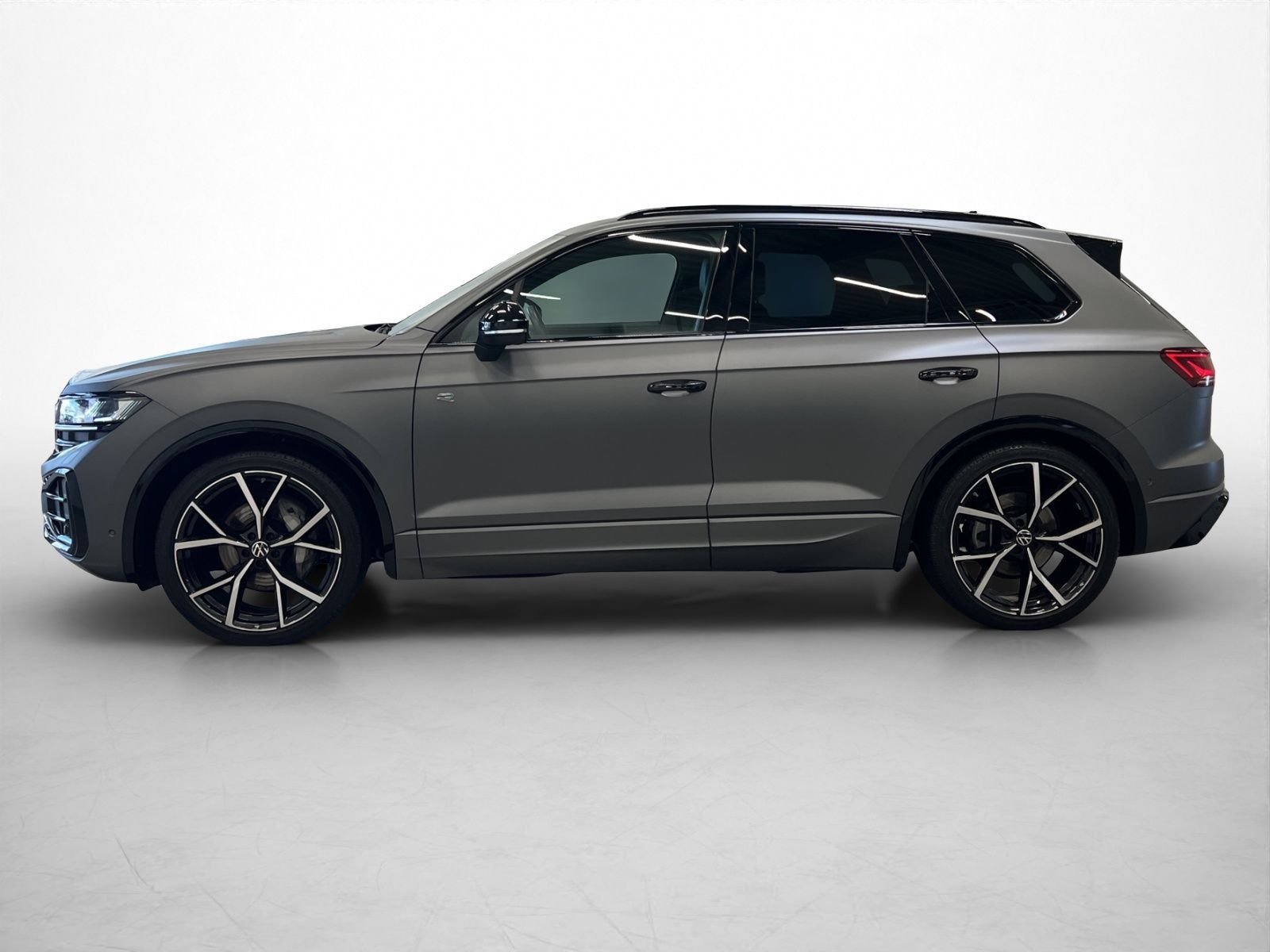 Volkswagen Touareg 3.0 V6 TDI R-Line 4Motion Black Style Na foto 5