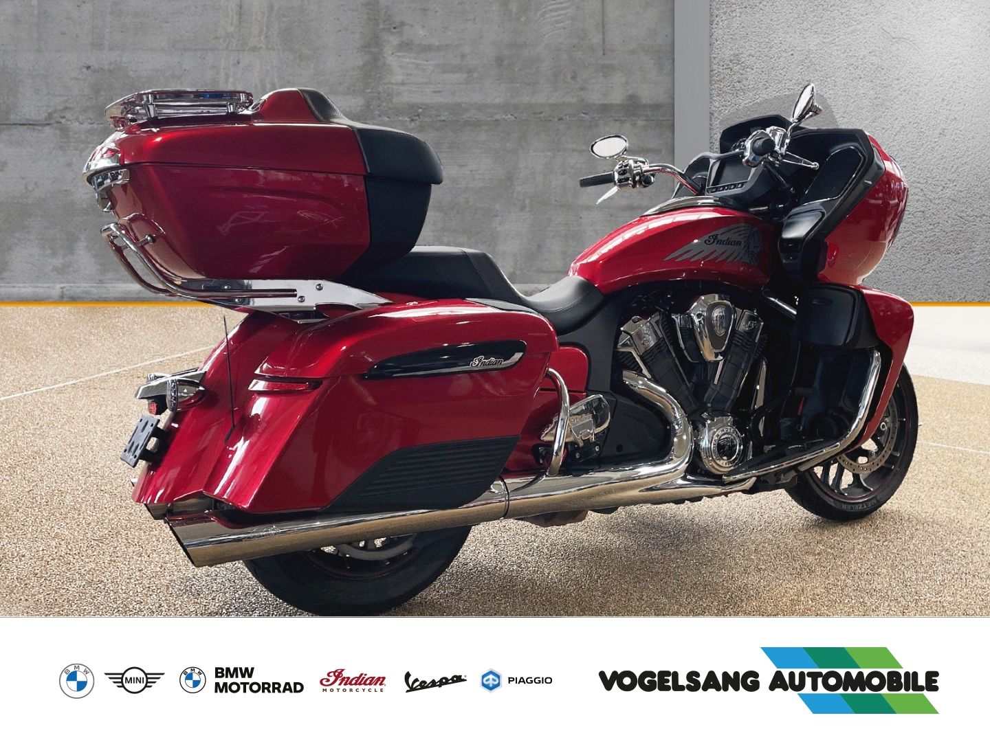 Fahrzeugabbildung Indian Challenger Pursuit, Luxury Line, Zusatzscheinwer