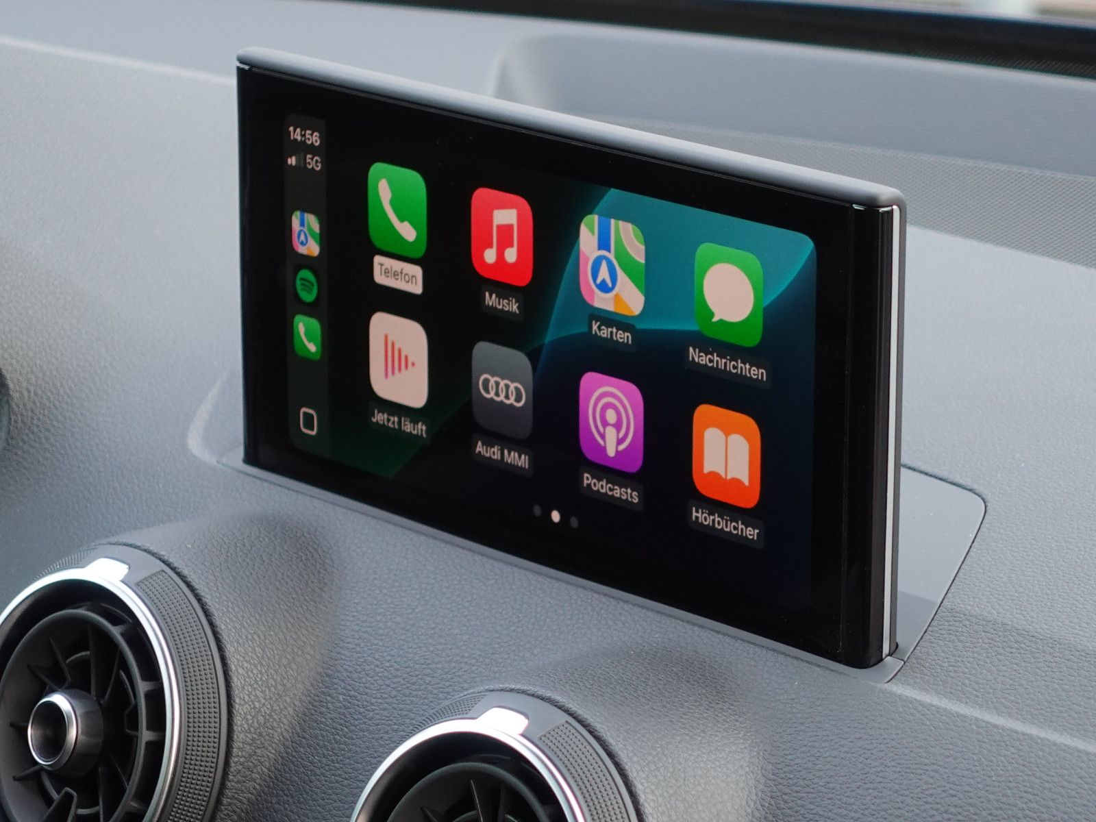 Fahrzeugabbildung Audi Q2 35 TFSI S tronic advanced Navi AHK Garantie