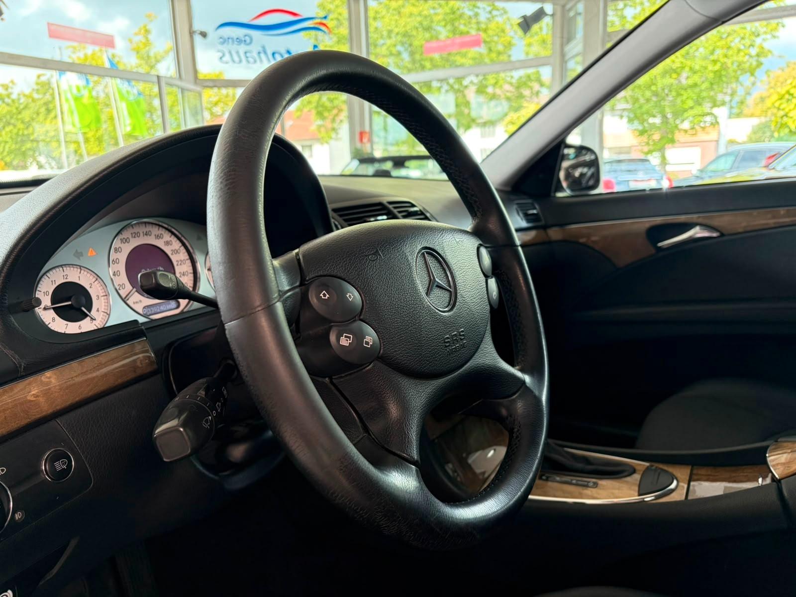 Mercedes-Benz E 220 T CDI Navigation Harman-Kardon Xenon PTS