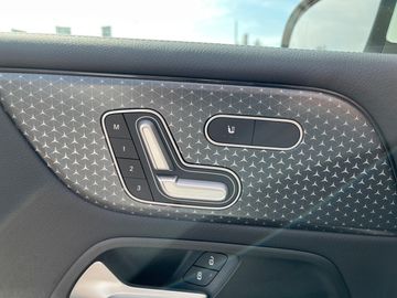 Mercedes GLB 180 - 9