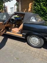 Mercedes-Benz SL 380 - schwarze Mercedes-Benz SL 380