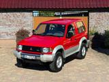 Mitsubishi Pajero Pajero 3500 V6 24V - Mitsubishi Pajero mit Benzin-Antrieb