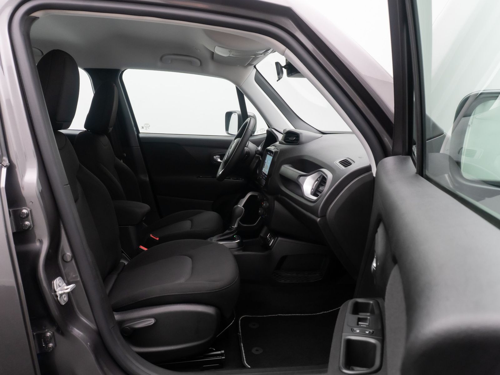 Fahrzeugabbildung Jeep Renegade MultiJet D Longitude Navi HiFi Komfort