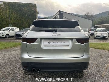Jaguar F-Pace - 6