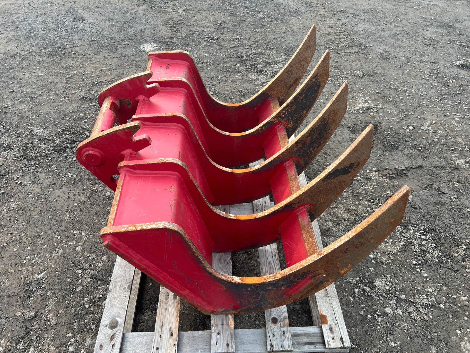 Fahrzeugabbildung Andere Roderechen / Reisigrechen / MS08 / 1.000 mm