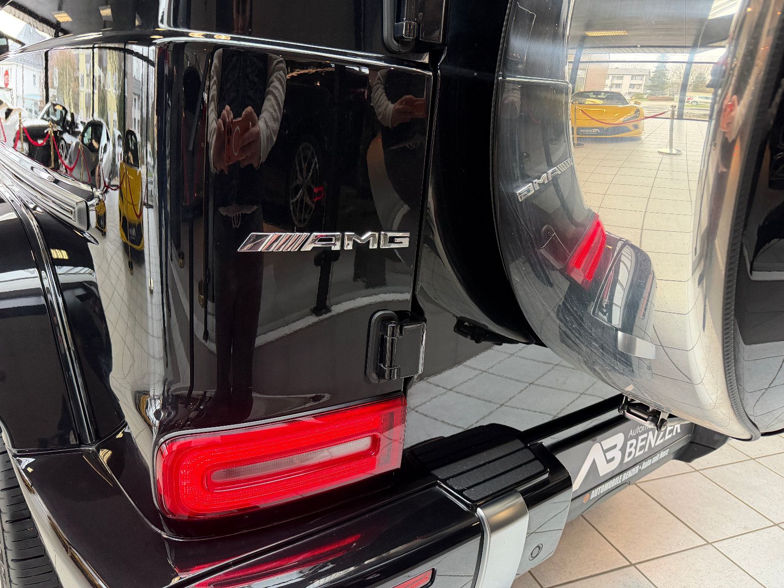 Fahrzeugabbildung Mercedes-Benz G 63 AMG/SUPERIOR/MASSAGE/MANUFAKTUR/