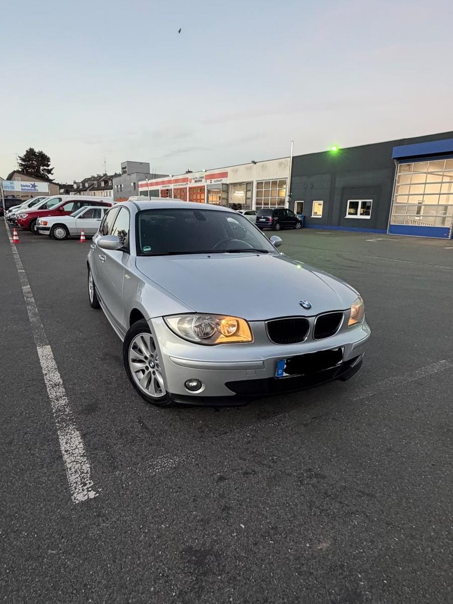 BMW 118