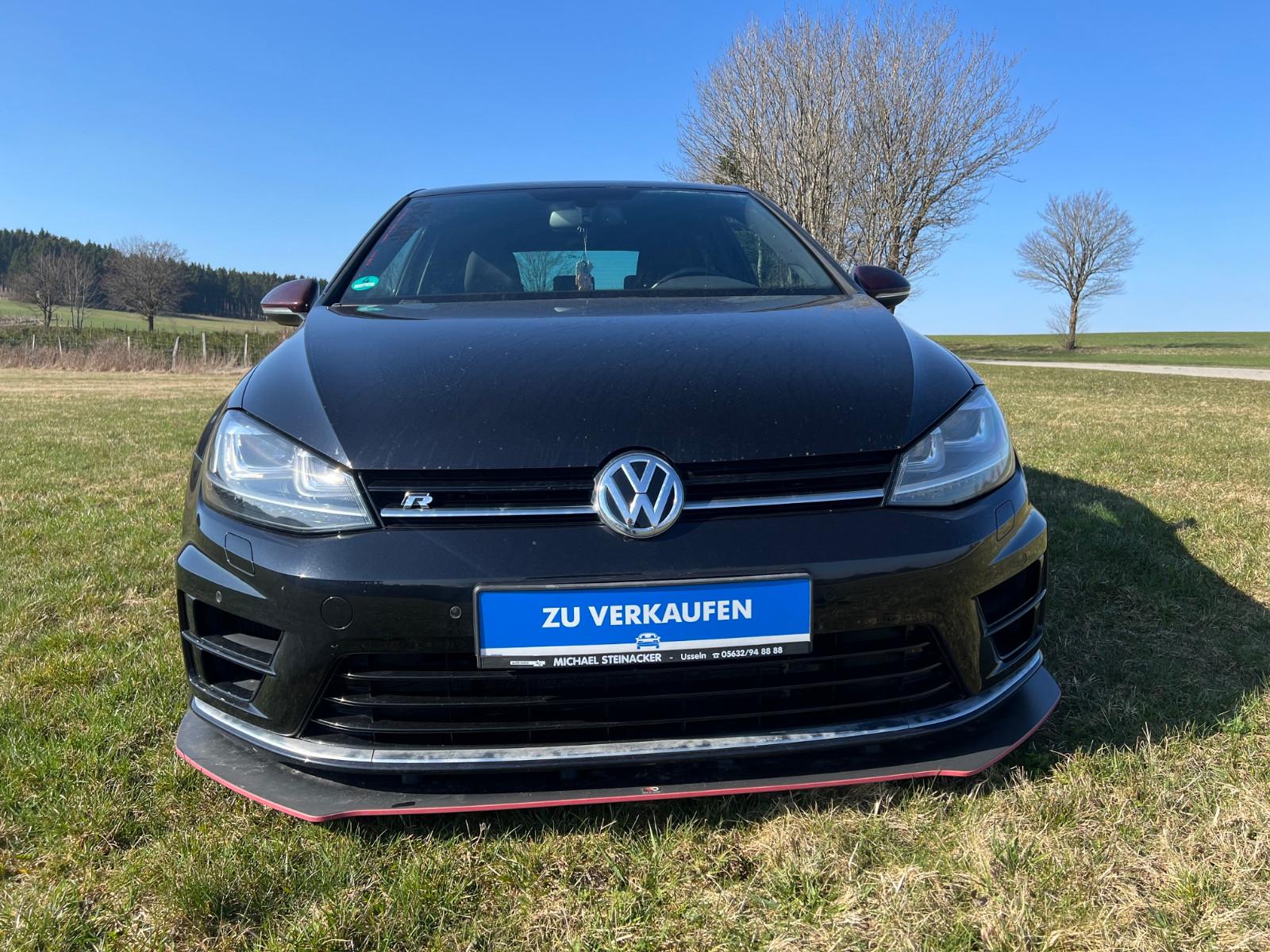 Volkswagen Golf 2.0 TSI 4MOTION BMT R