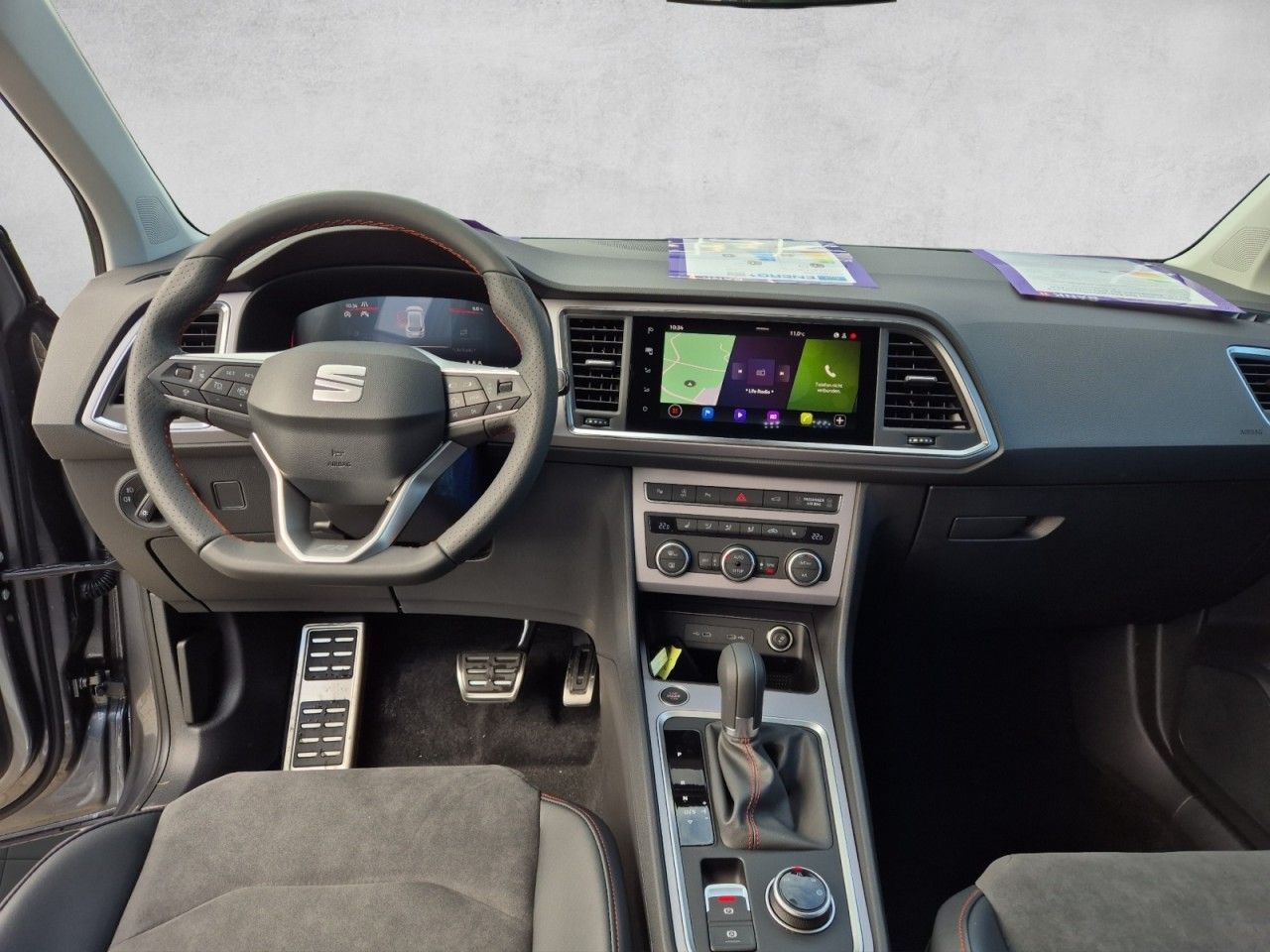 Fahrzeugabbildung SEAT Ateca FR AHK Black Pack 19 Zoll Alu Navi