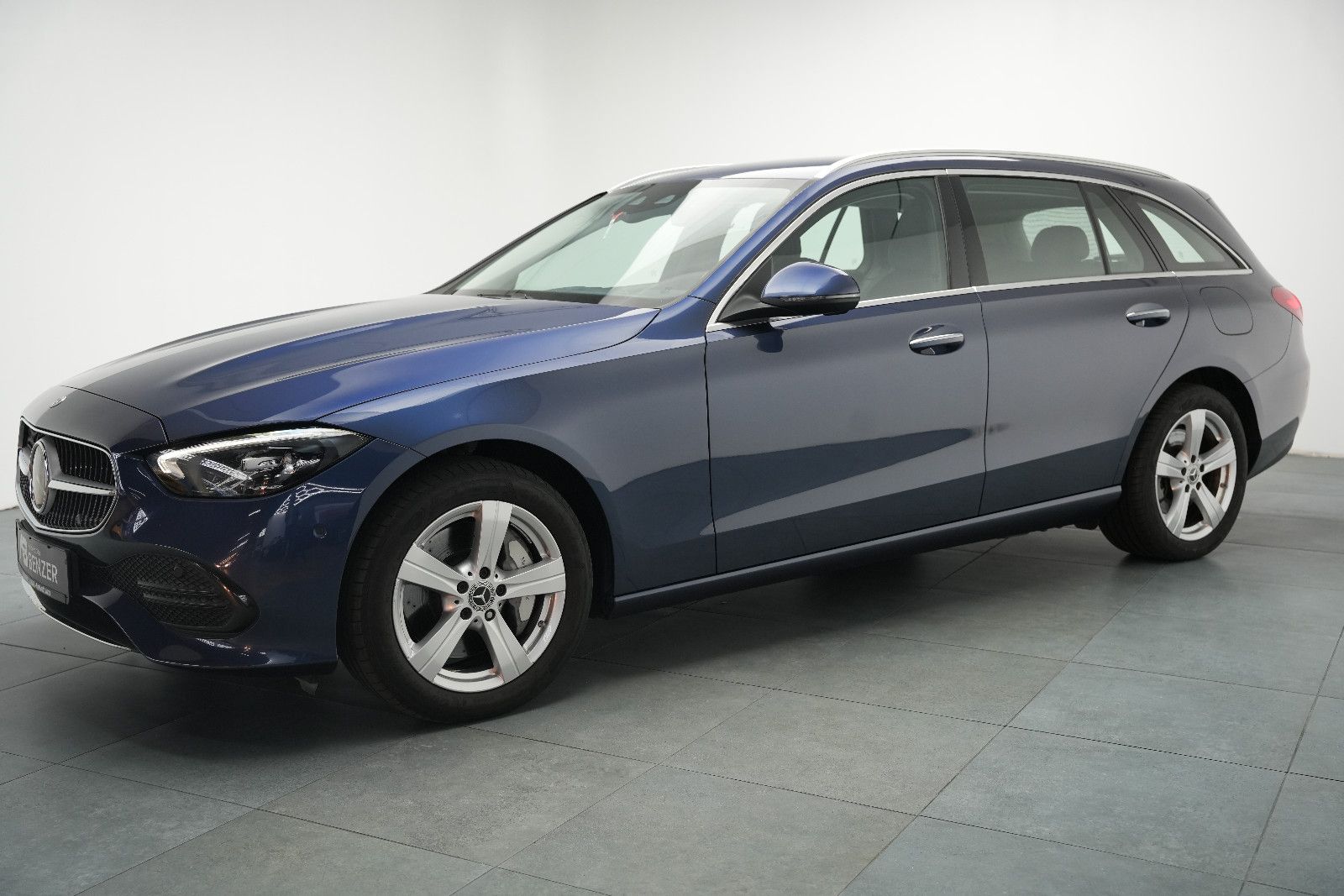 Fahrzeugabbildung Mercedes-Benz C 300e T *Ambiente*SHZ*Rückfahrkamera*T-Winkel*
