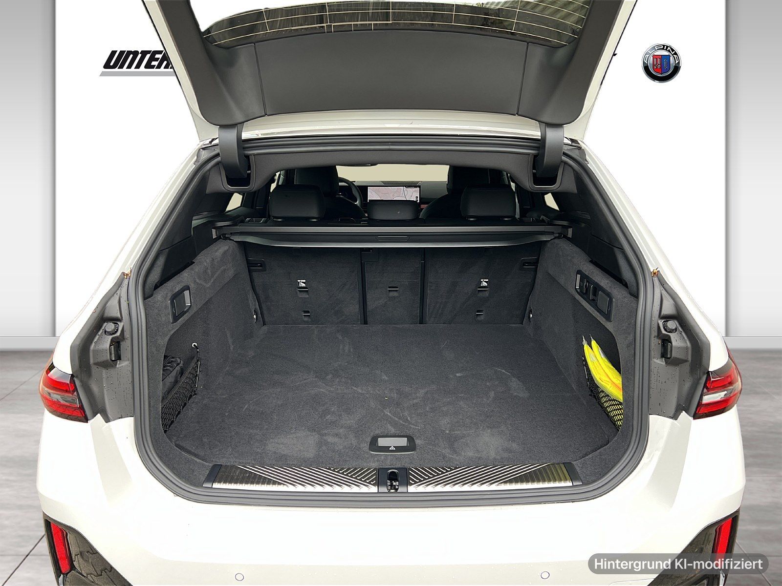 BMW i5 eDrive40 Touring M Sportpaket HK HiFi DAB foto 12