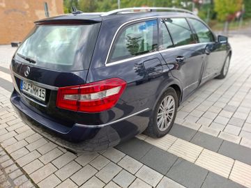 Mercedes E 350 - 9