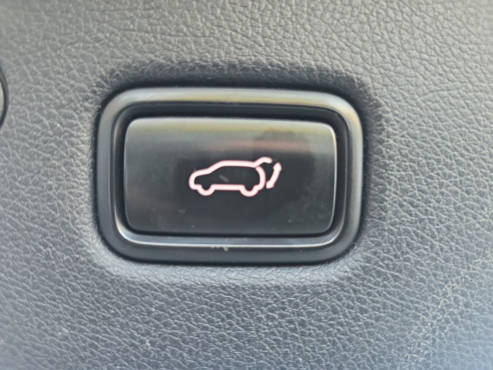 Fahrzeugabbildung Kia Sportage GT-Line 4WD AUTOMATIK LEDER KAMERA AHK