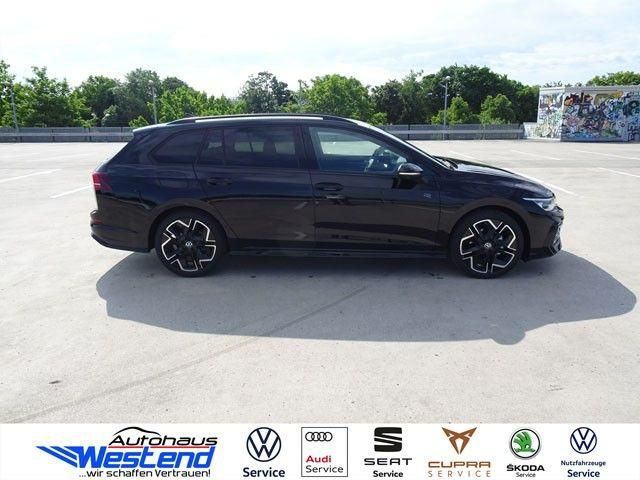 Fahrzeugabbildung Volkswagen Golf Var. R-Line 1.5l TSI 110kW DSG LED Navi