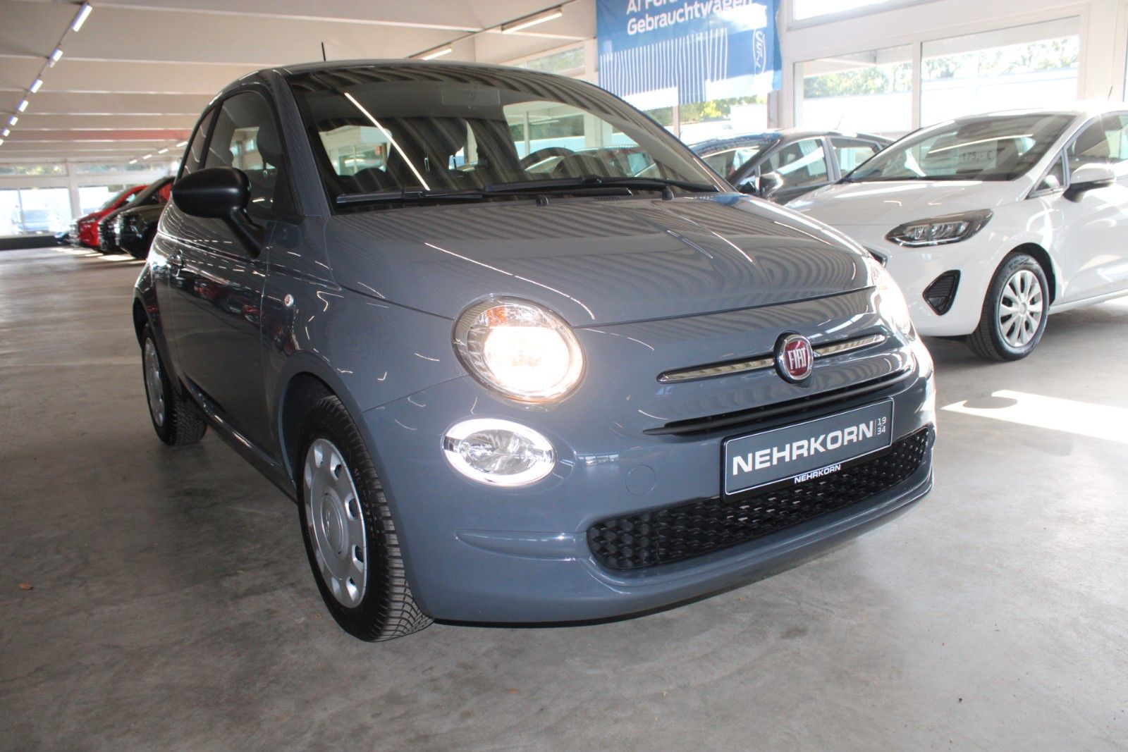 Fahrzeugabbildung Fiat 500 Hybrid CULT KLIMA DAB+ Allwetterreifen Tempo