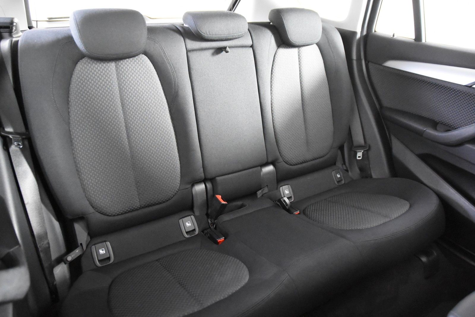 BMW X1 sDrive16d  *1.Hand*EHK*Park ass.*Navi* foto 9