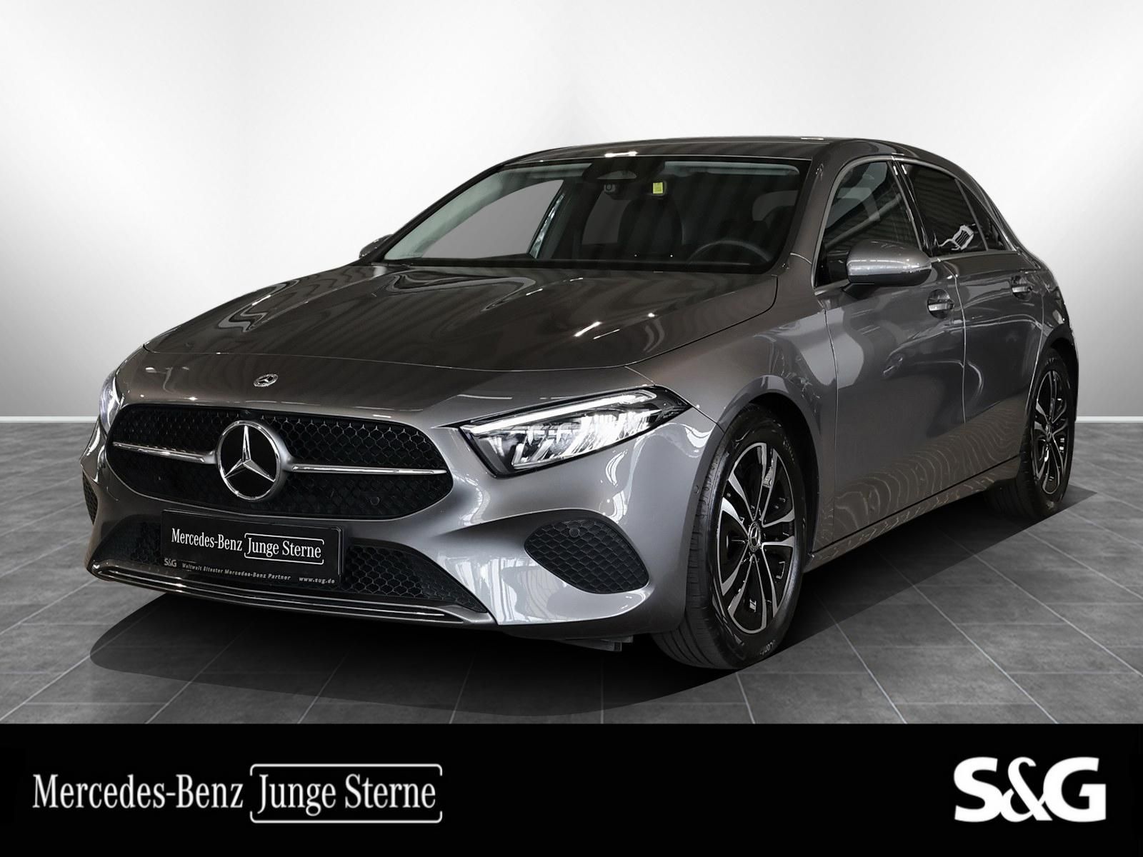 Mercedes-Benz A 180 d AHK DISTRO KAMERA 17 MBUX LED