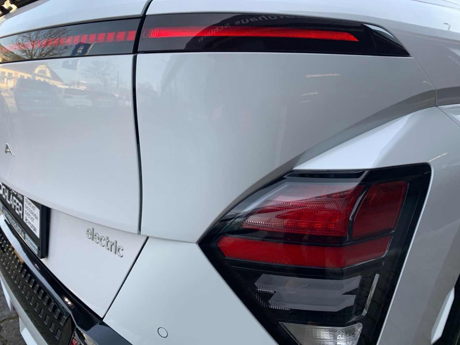 Fahrzeugabbildung Hyundai KONA Prime Elektro 65,4 kWh Sitz el.SD BOSE Assi