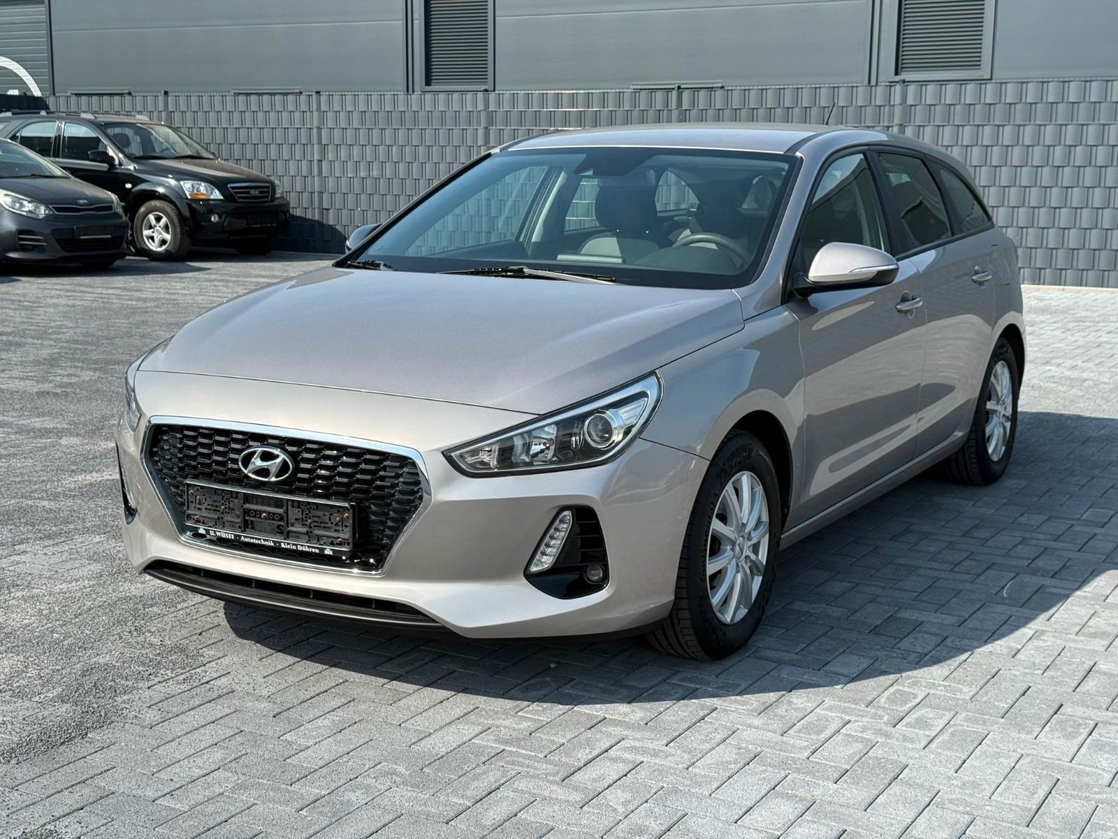 Hyundai i30 cw Select/Klima/Spurhalte/Tempo/Euro6/Top-Zu