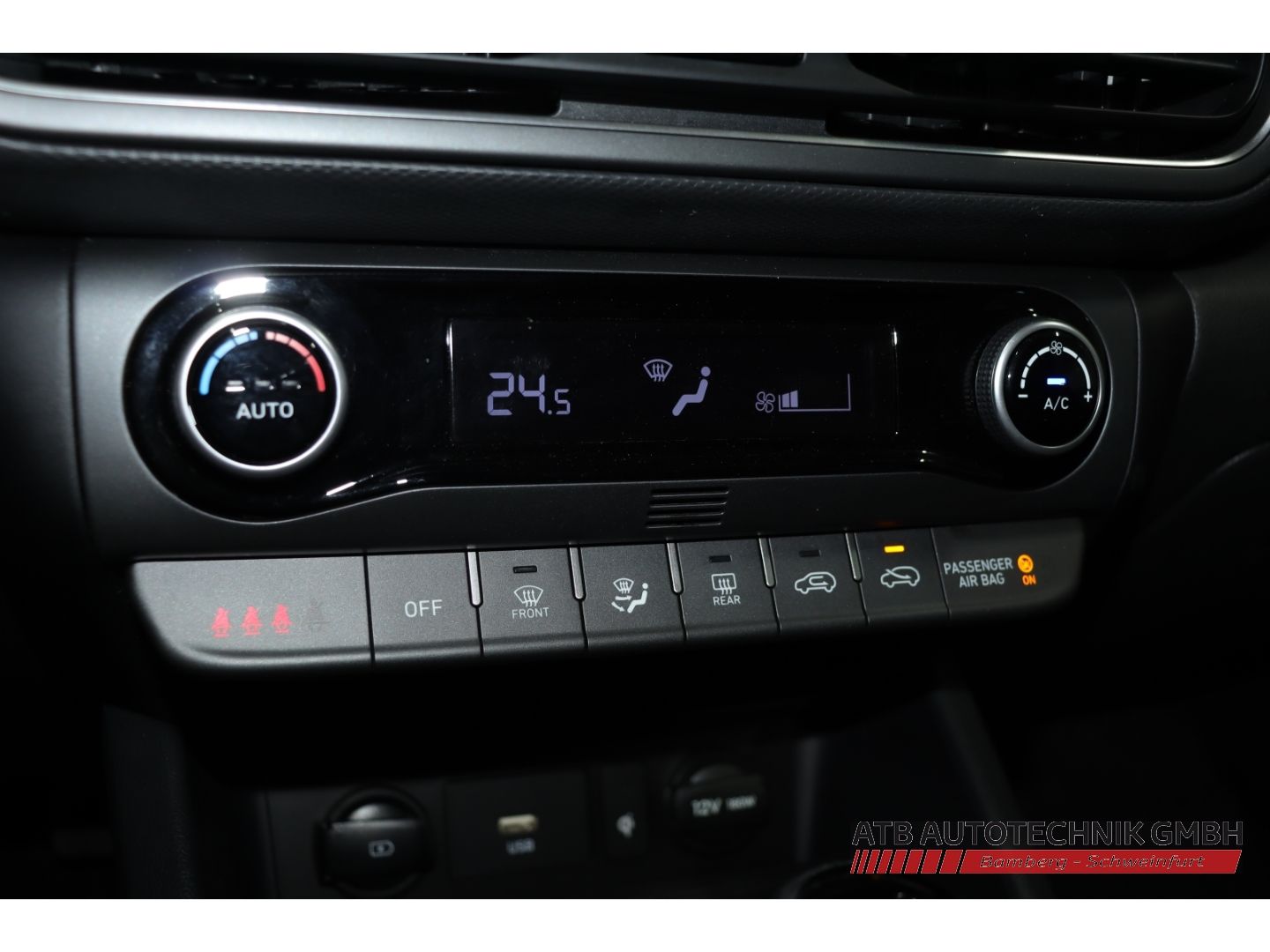 Fahrzeugabbildung Hyundai KONA Prime 1.6 T-GDI DCT 2WD HUD Navi Soundsyste
