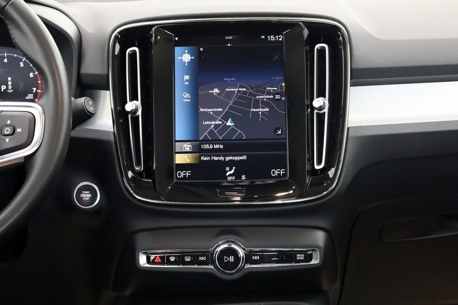 Fahrzeugabbildung Volvo XC40 Momentum Pro ,Navi,LED,DAB,PDC,