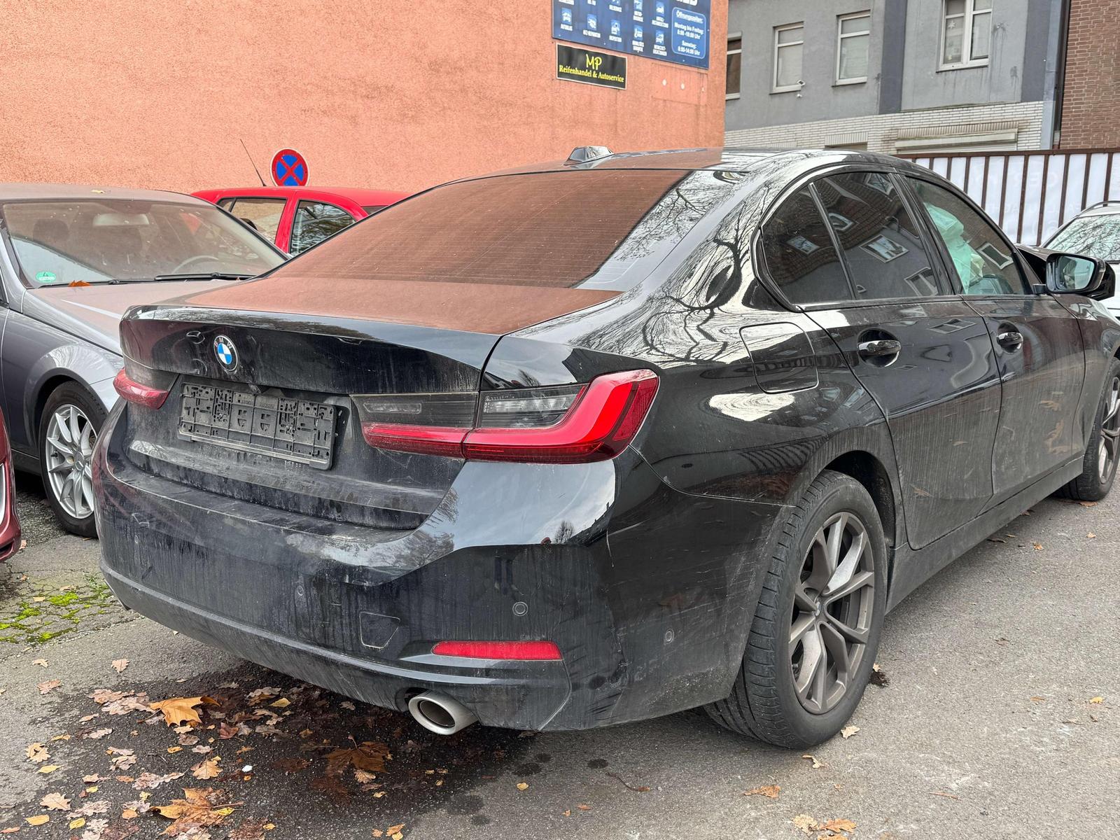 BMW 318 318 i Automatik Motor   Getriebe Ok Auto Fäh